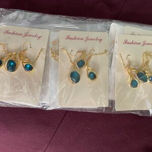 10 sets - Elegant Gold and Blue Teardrop Earrings